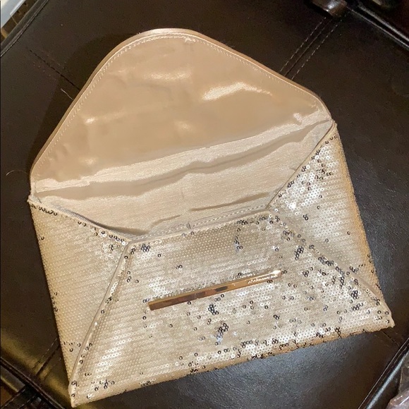 BCBG MaxAzria Harlow Envelope Clutch - Picture 3 of 8